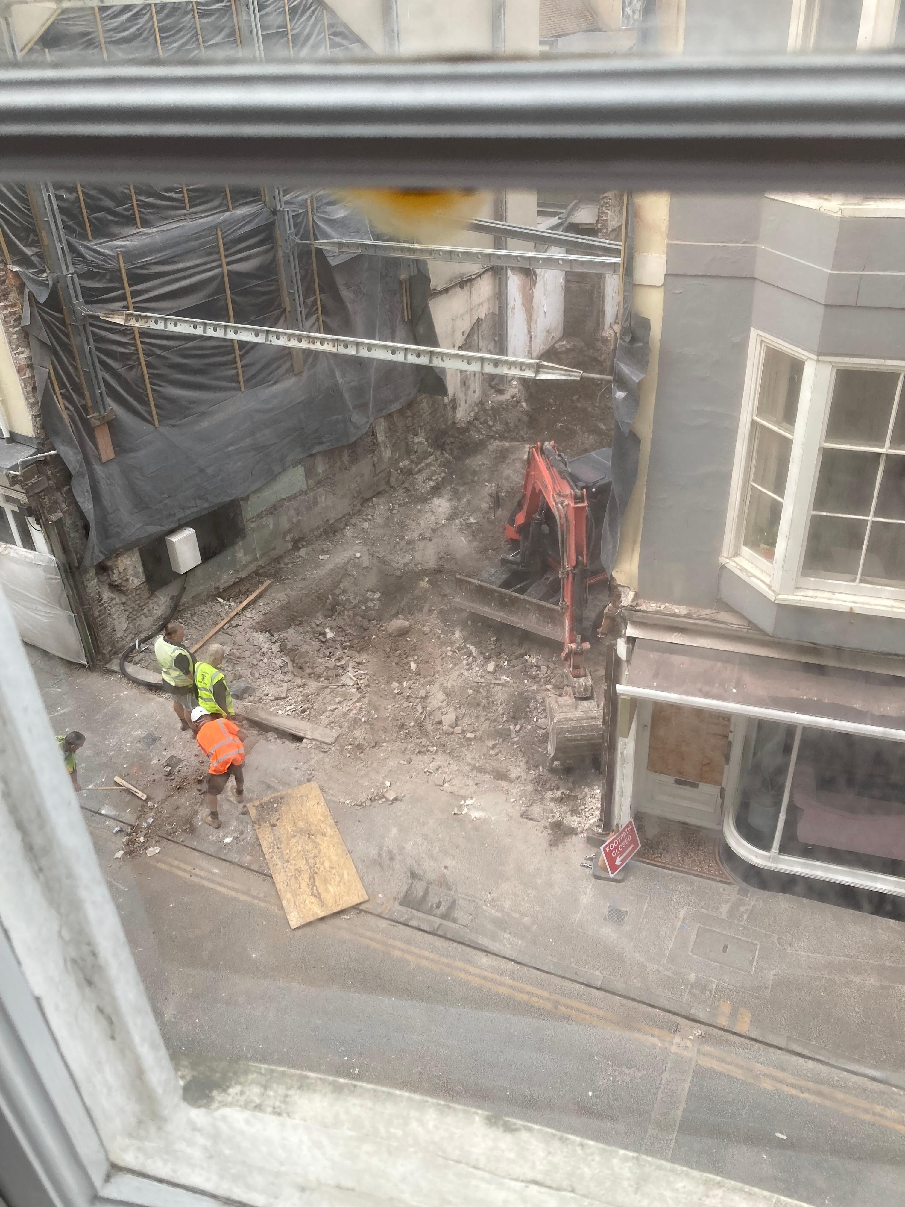 The only window in the triple bed room is facing a working demolition site. There is no aircon and the fan provided is not safe around toddler.