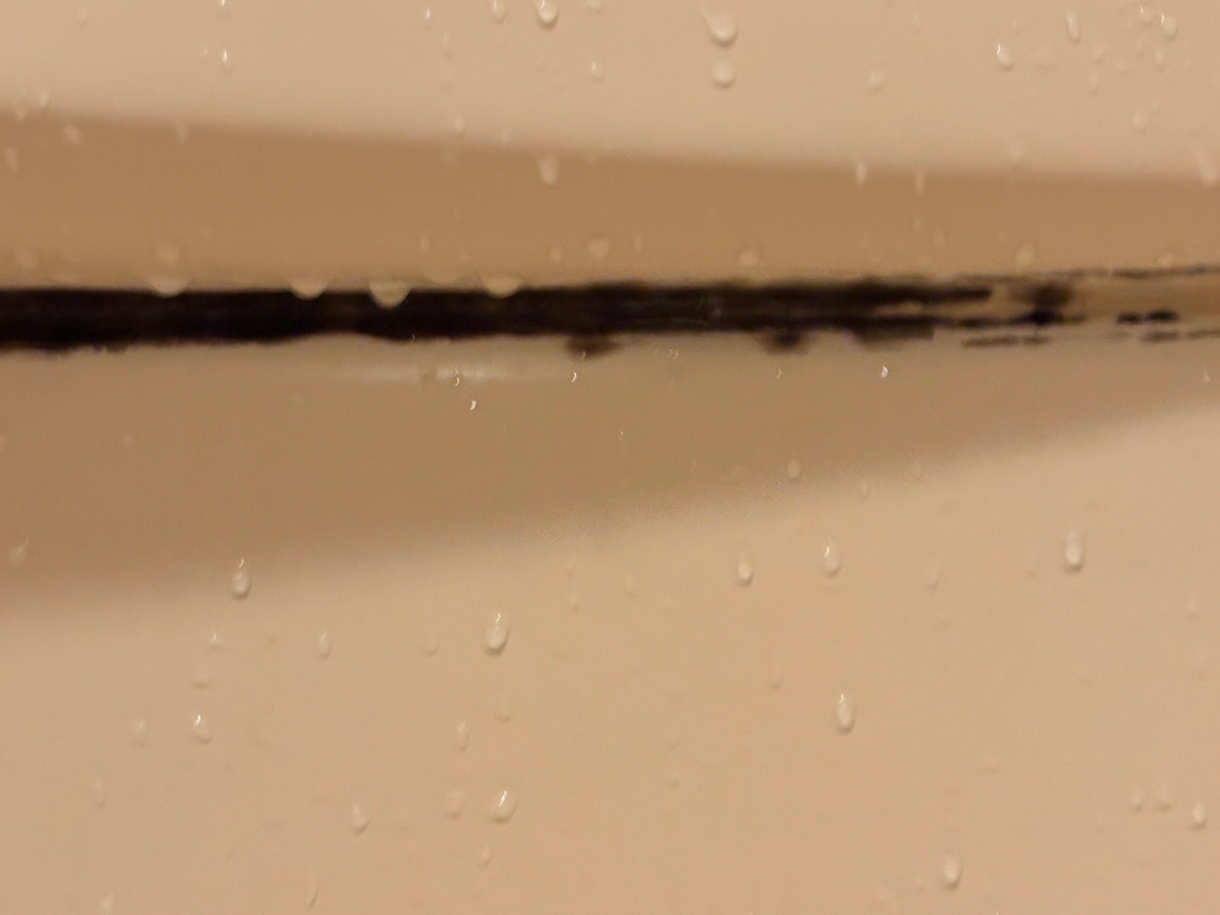 Tub/shower mold