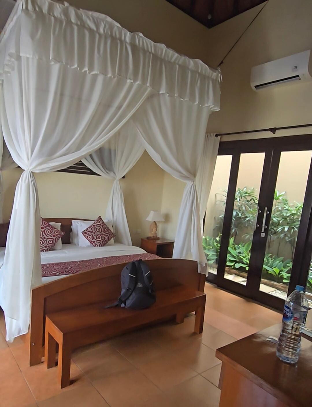 Double bed in one of the 2 rooms