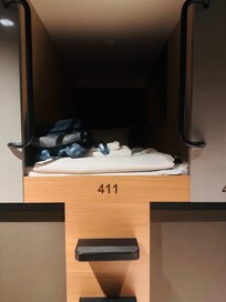 上段のひとり部屋:幅広め