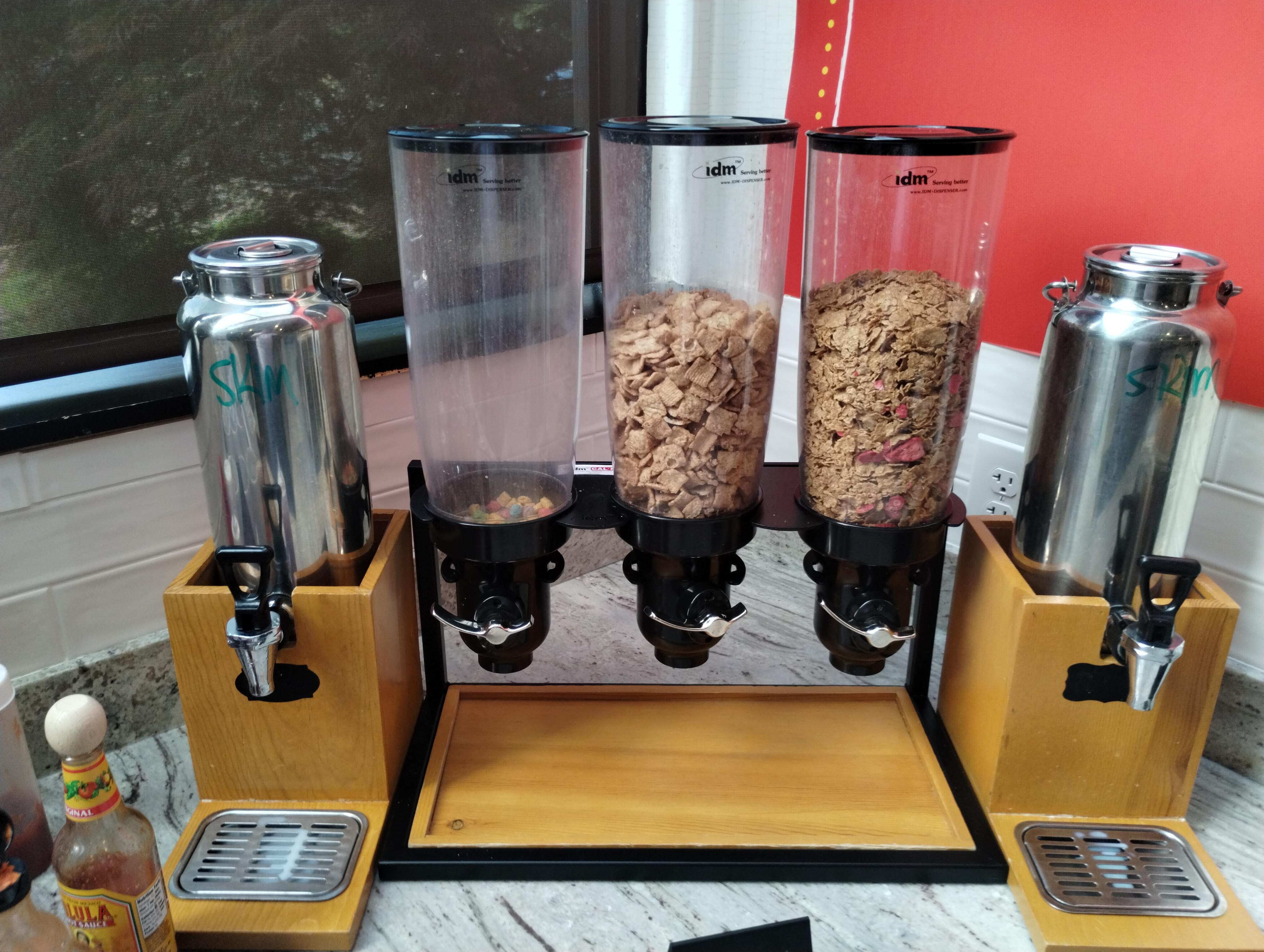 Skim milk only and cereal not refreshed