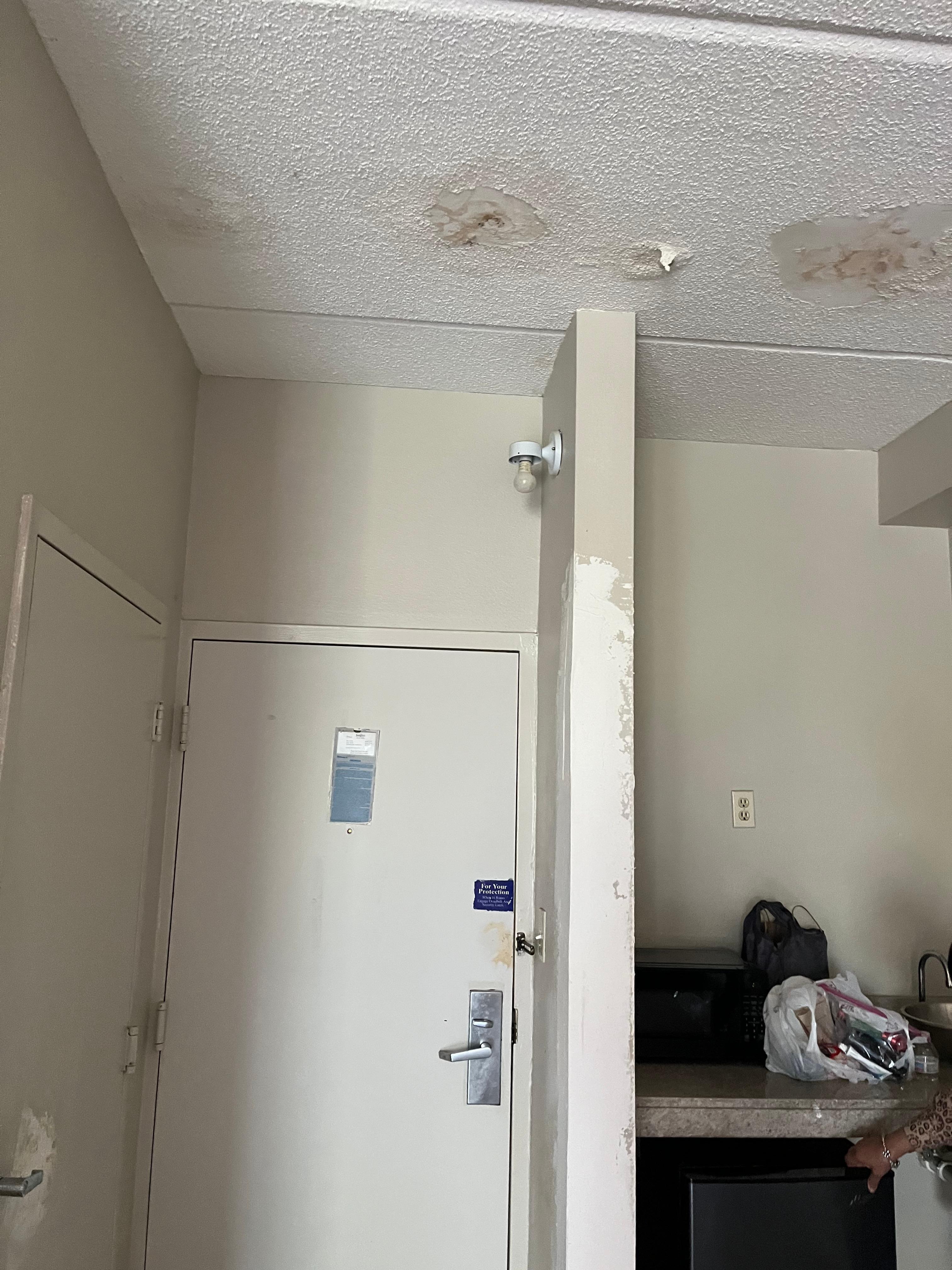 Stain celing