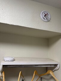 No smoke alarm