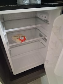 Comida viejo con hongos