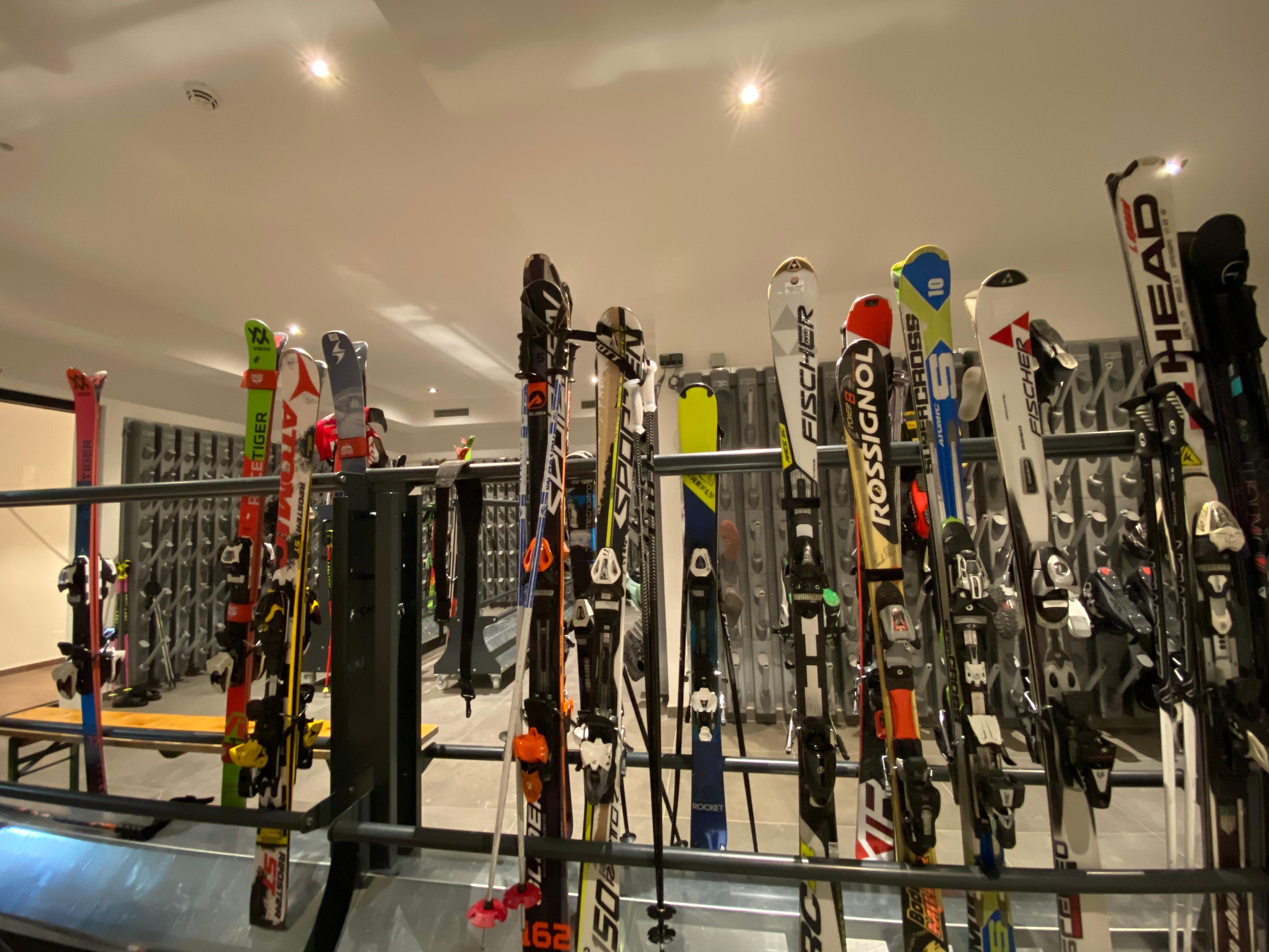 Ski Store