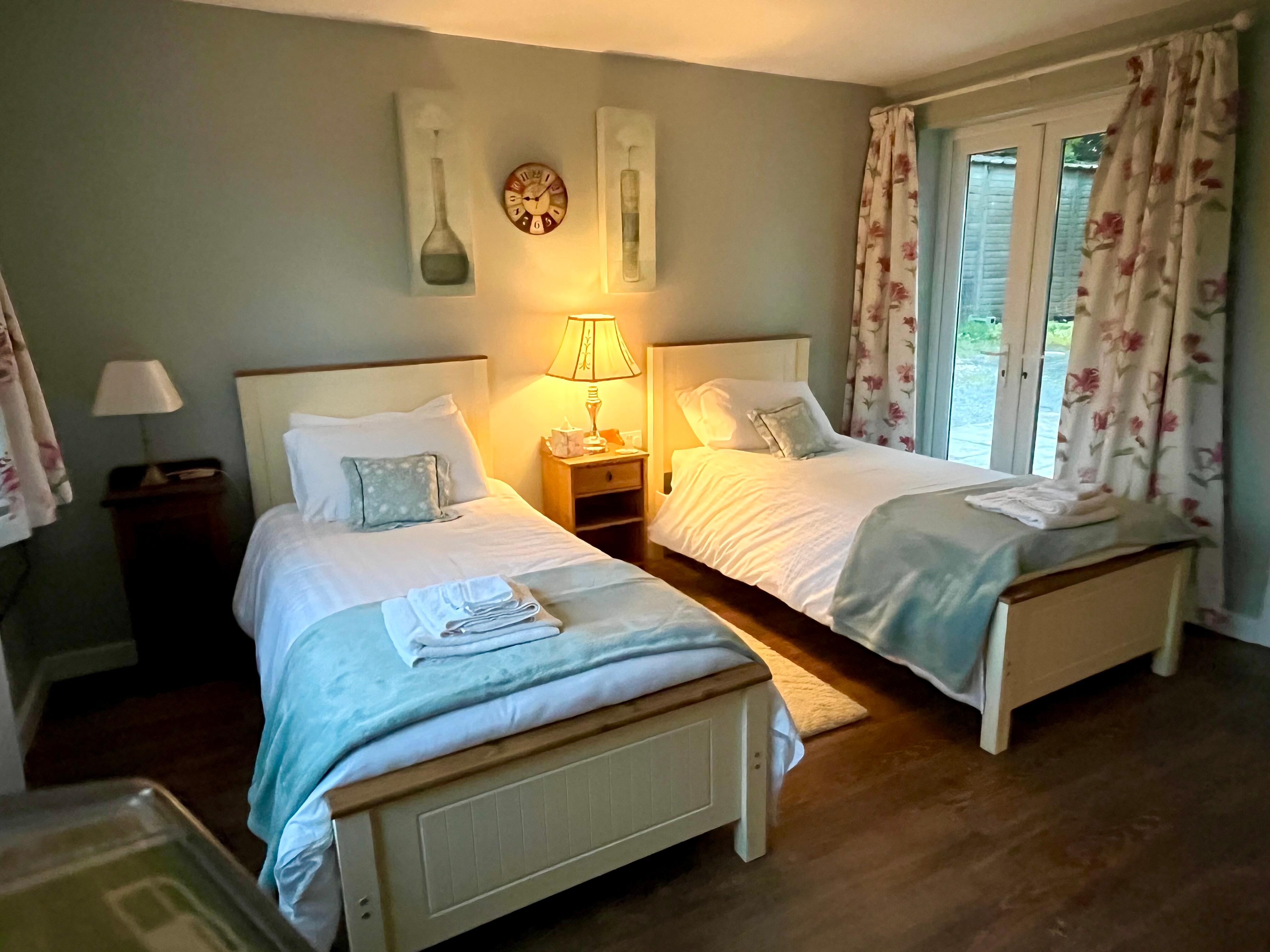Ground floor twin with en-suite wet room
