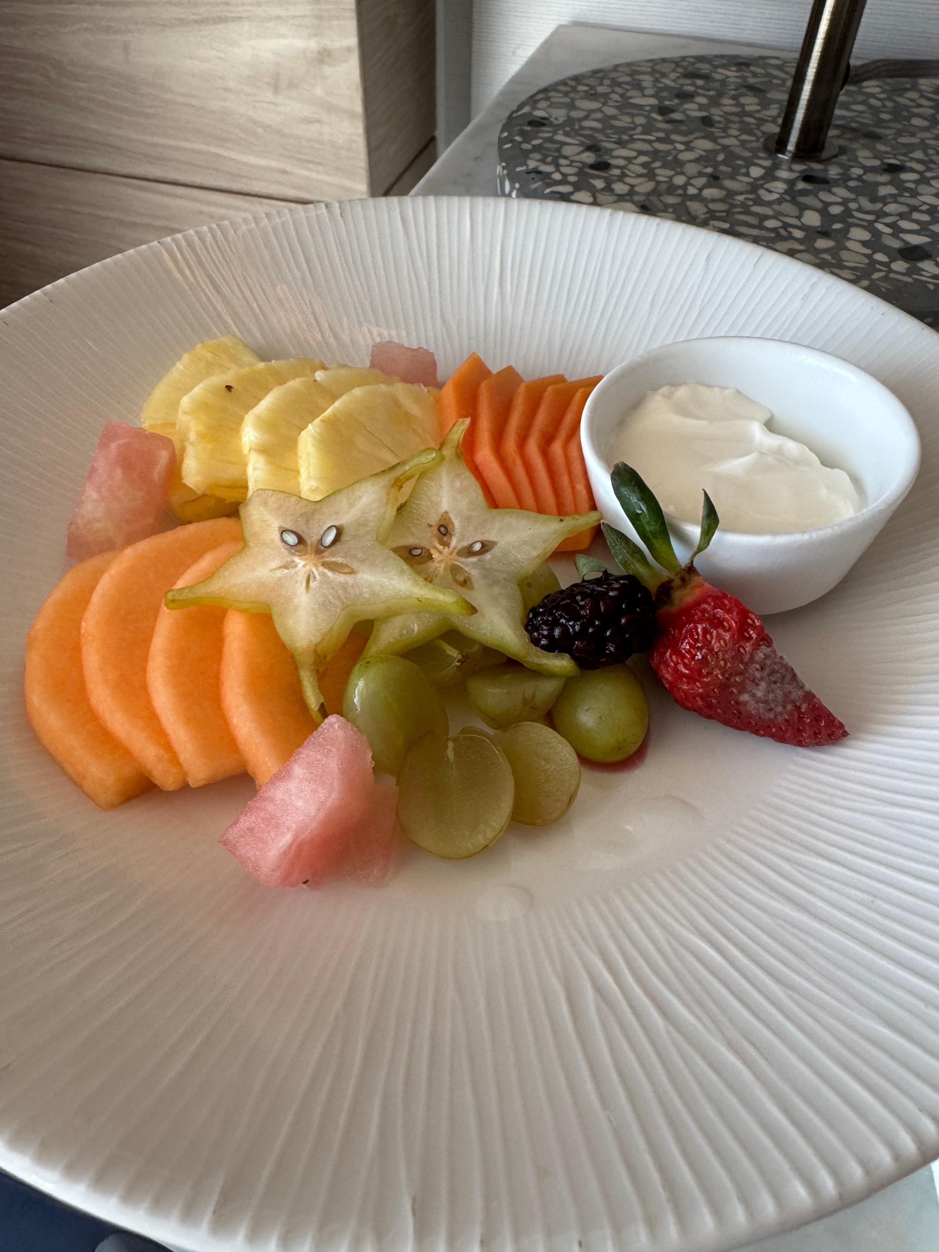 Moldy strawberry delivered with breakfast 