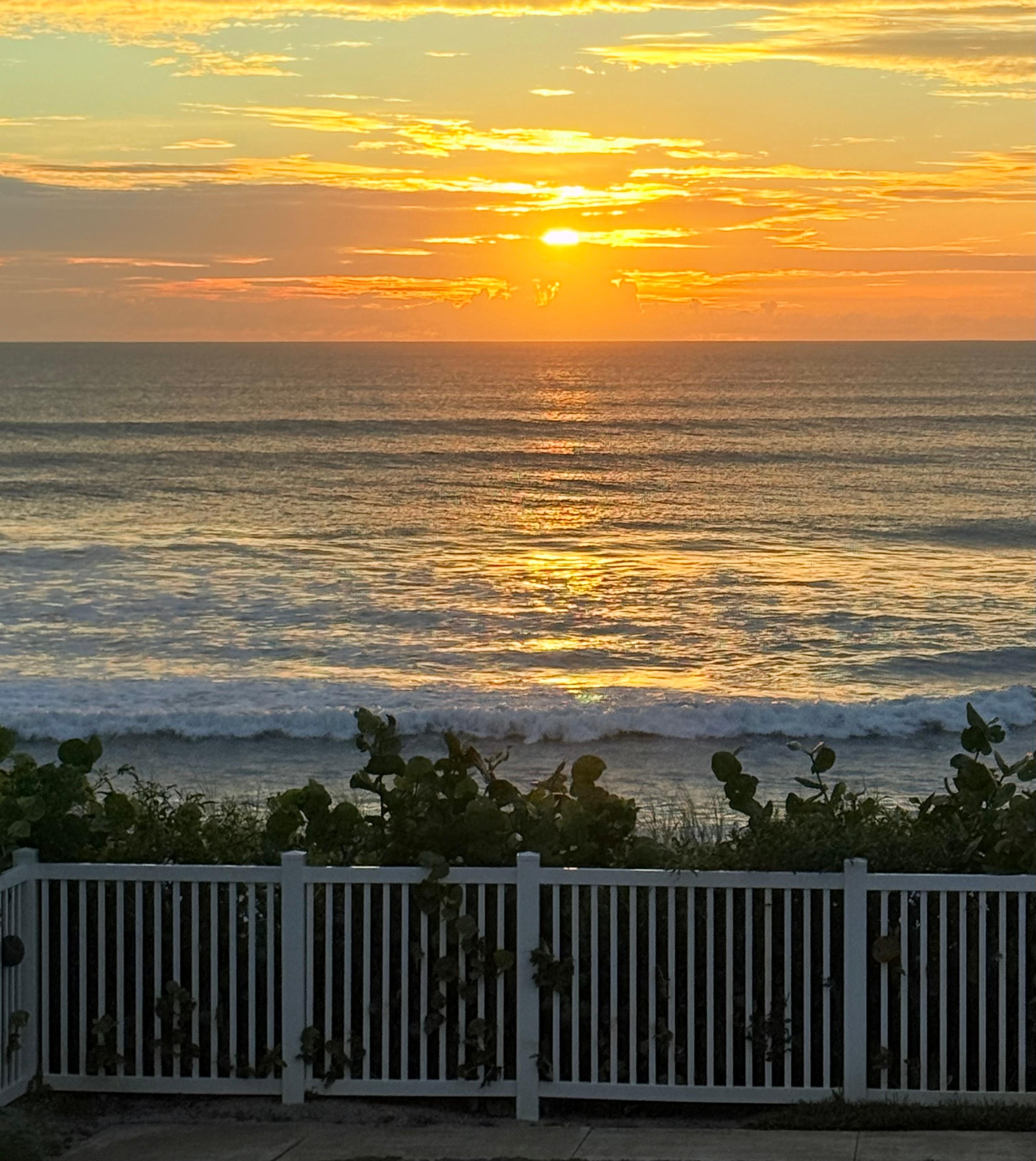 Beautiful sunrise 🌅 