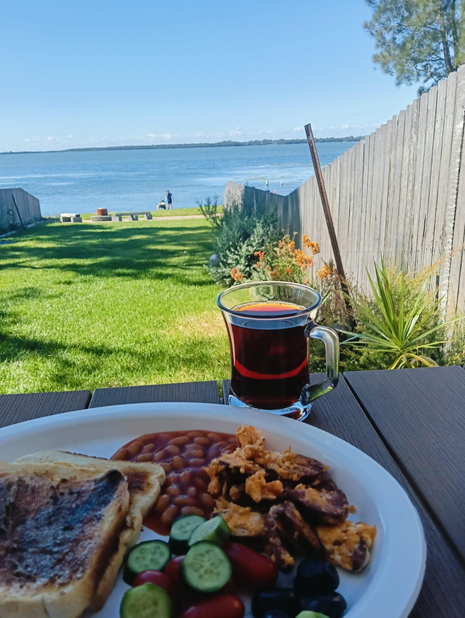 Breakfast with a view 