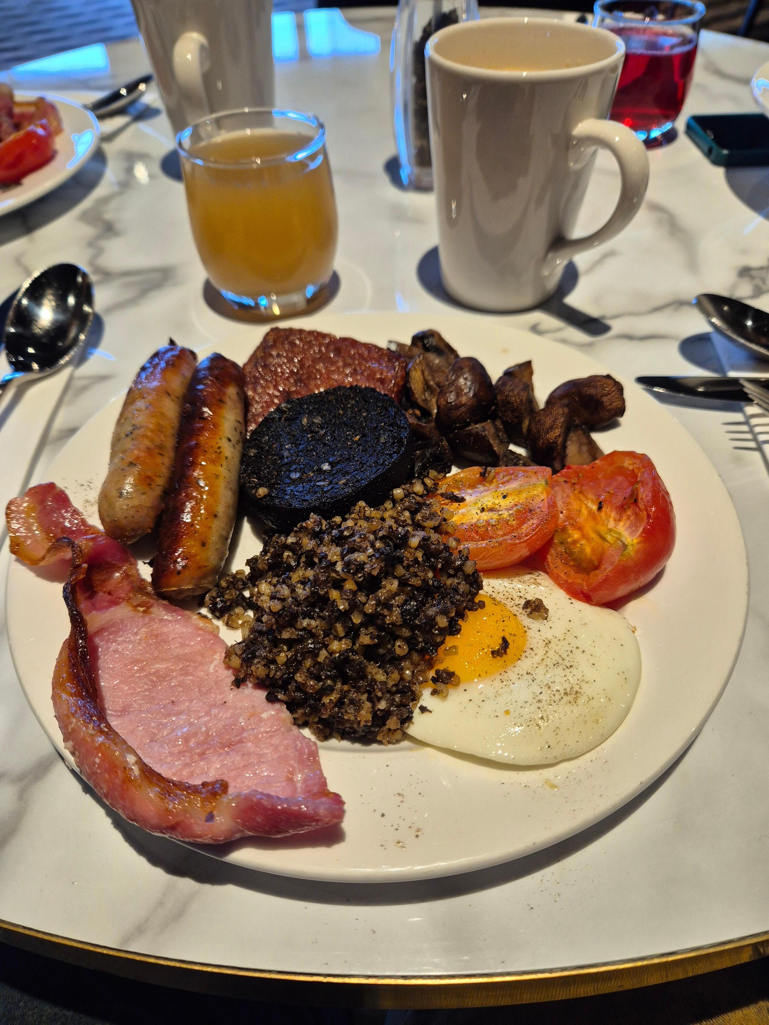 Breakfast 