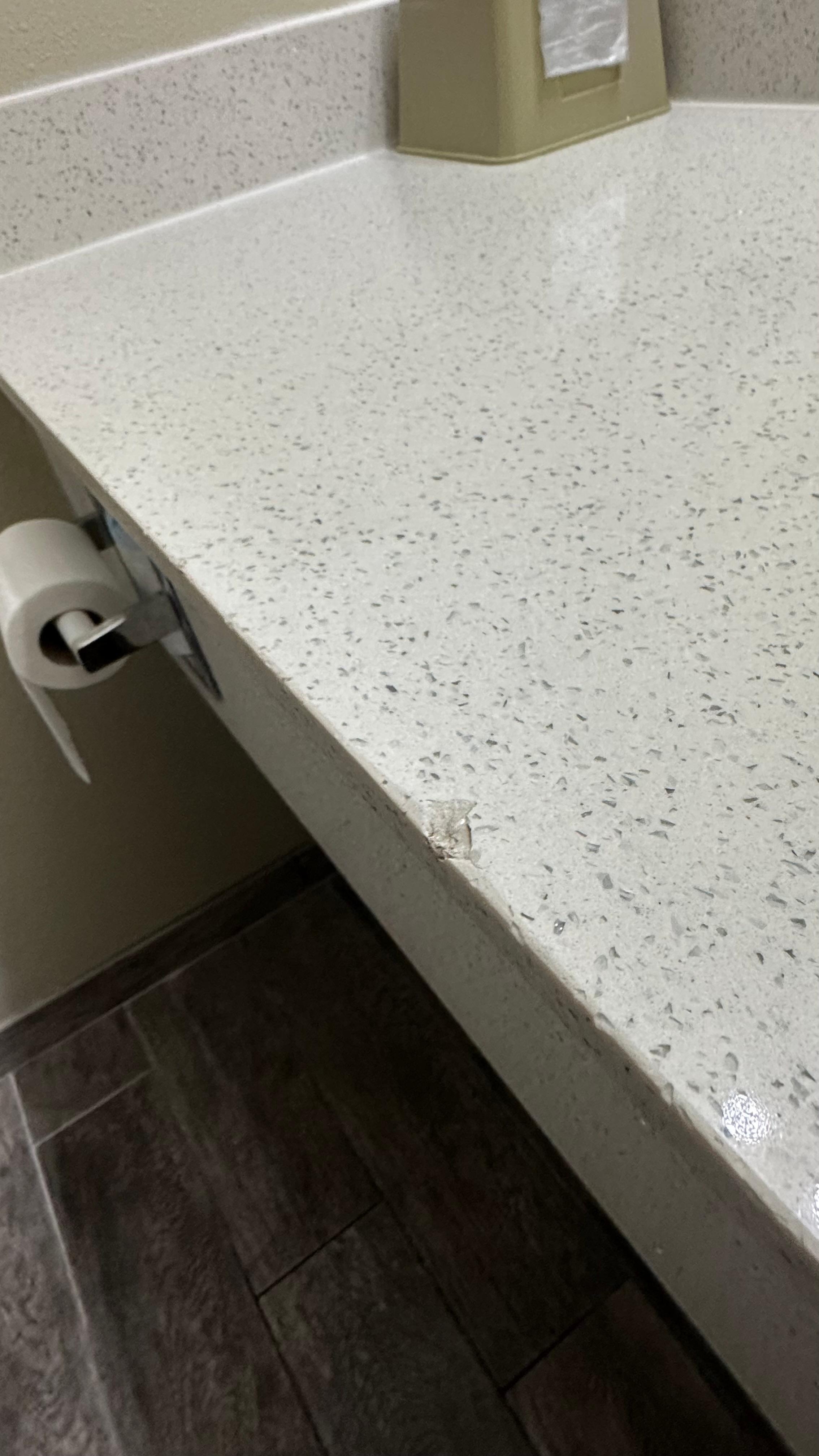 Chips on the counter for not careful and you put your back against it. It scratches you.