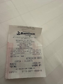 Aguardo o posicionamento do hotel de imediato. Caso contrário irei acionar o site para intervir