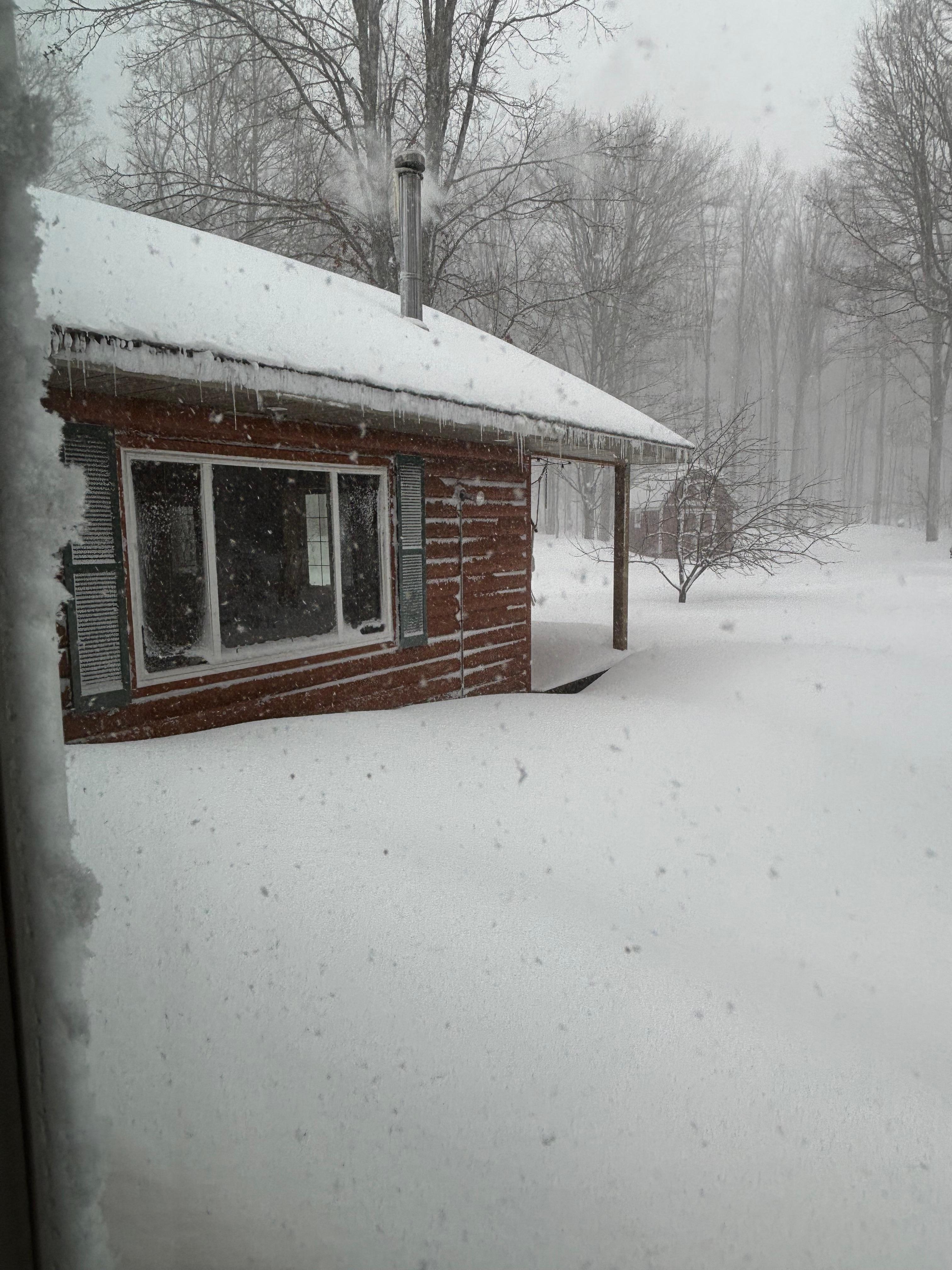 A true UP snow storm!