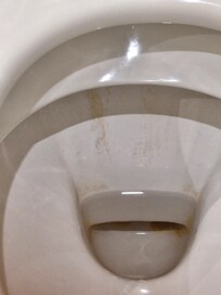 Das ist die beschriebene Toilette.