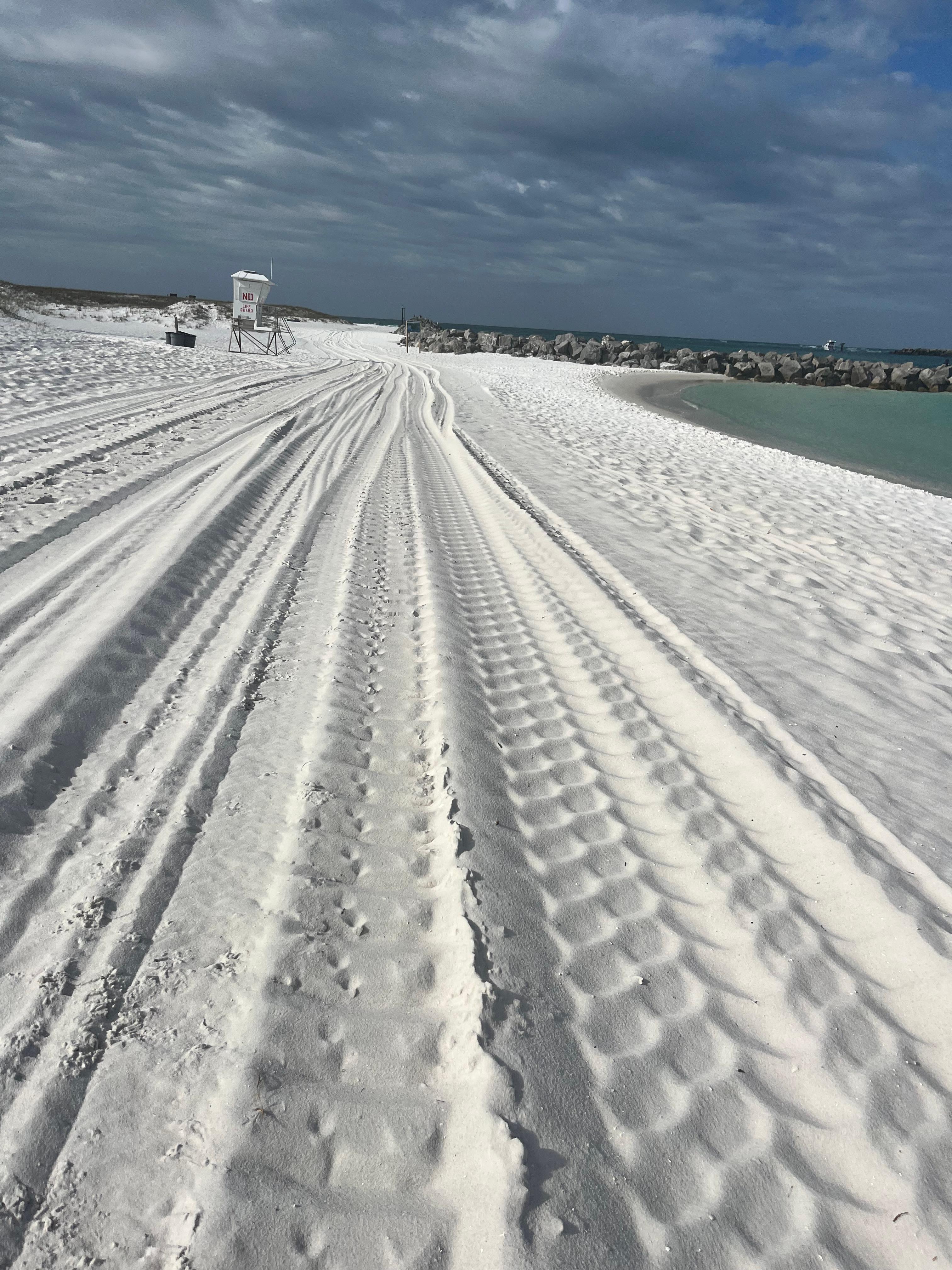 Beach access directly in front of magnolia house