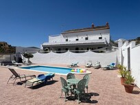 Fantastic pool area with plenty of loungers for everyone!