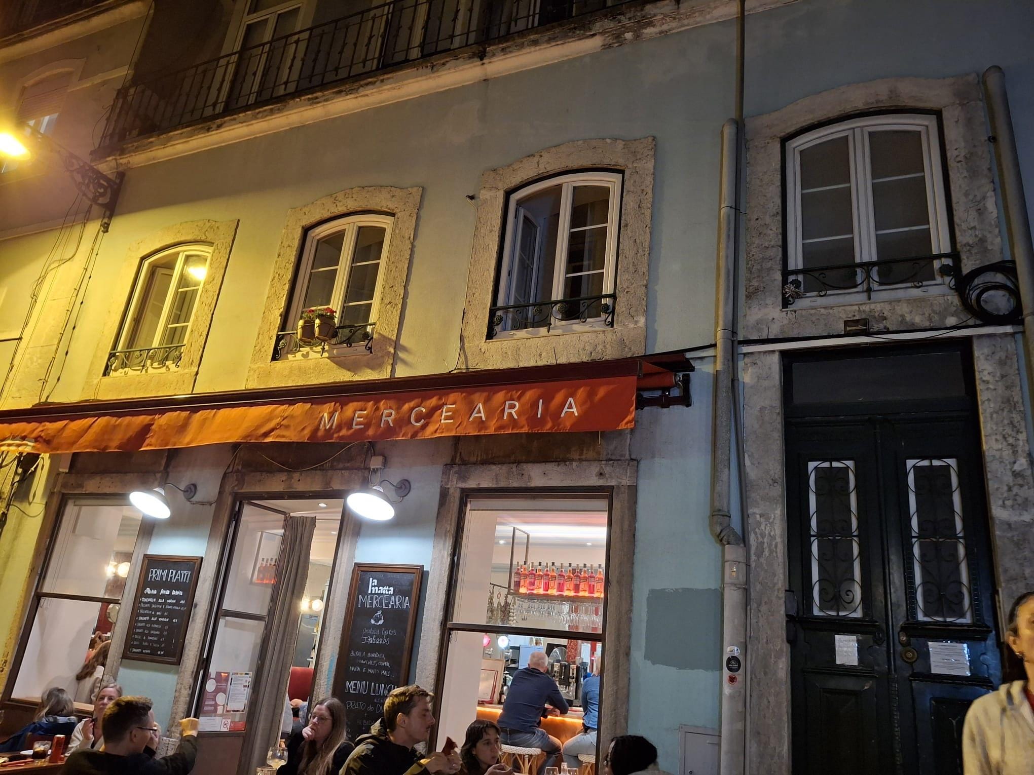 Lovely Italian restaurant with amazing pizzas and pasta dishes