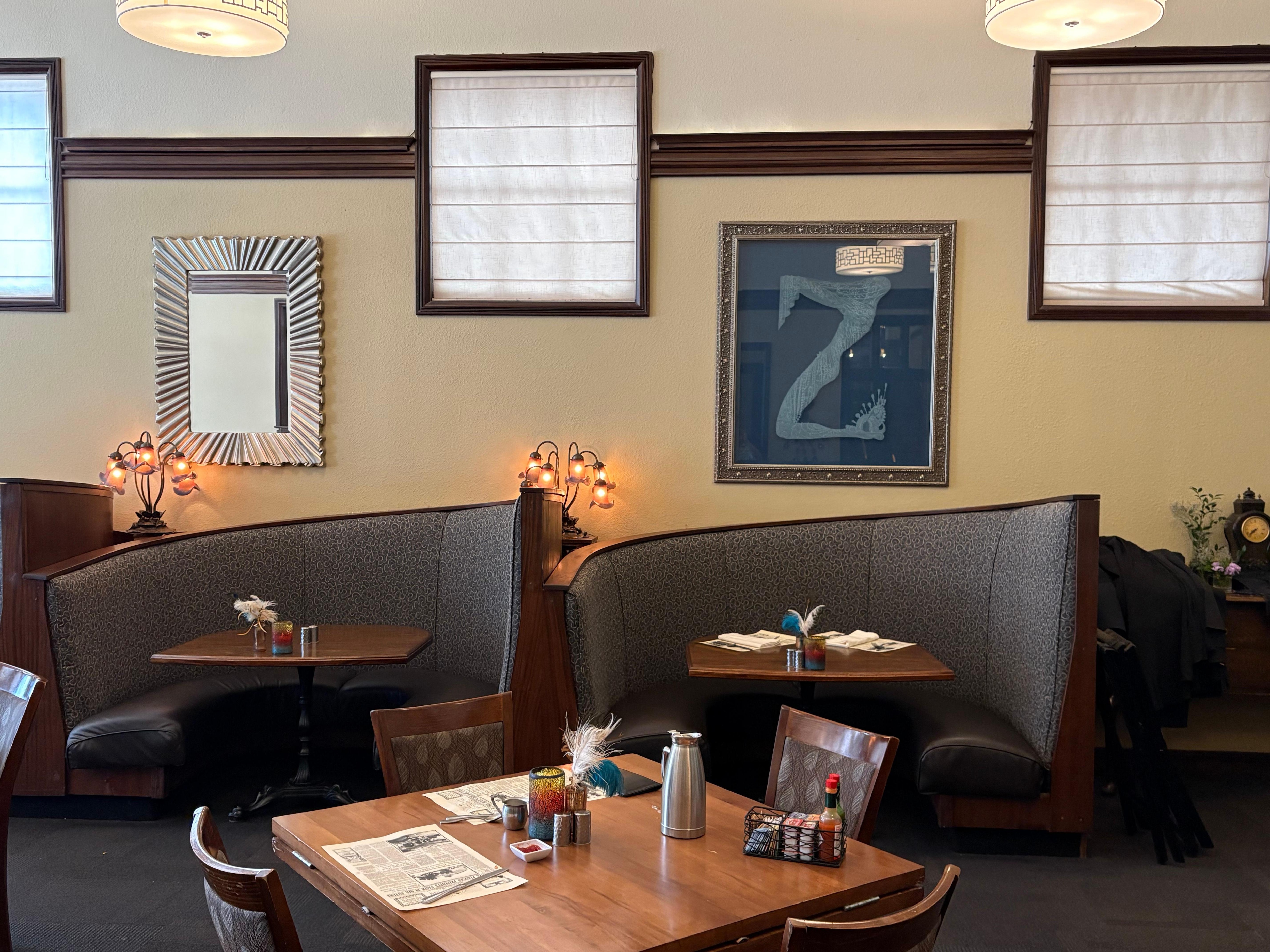 The Peacock restaurant in lobby.