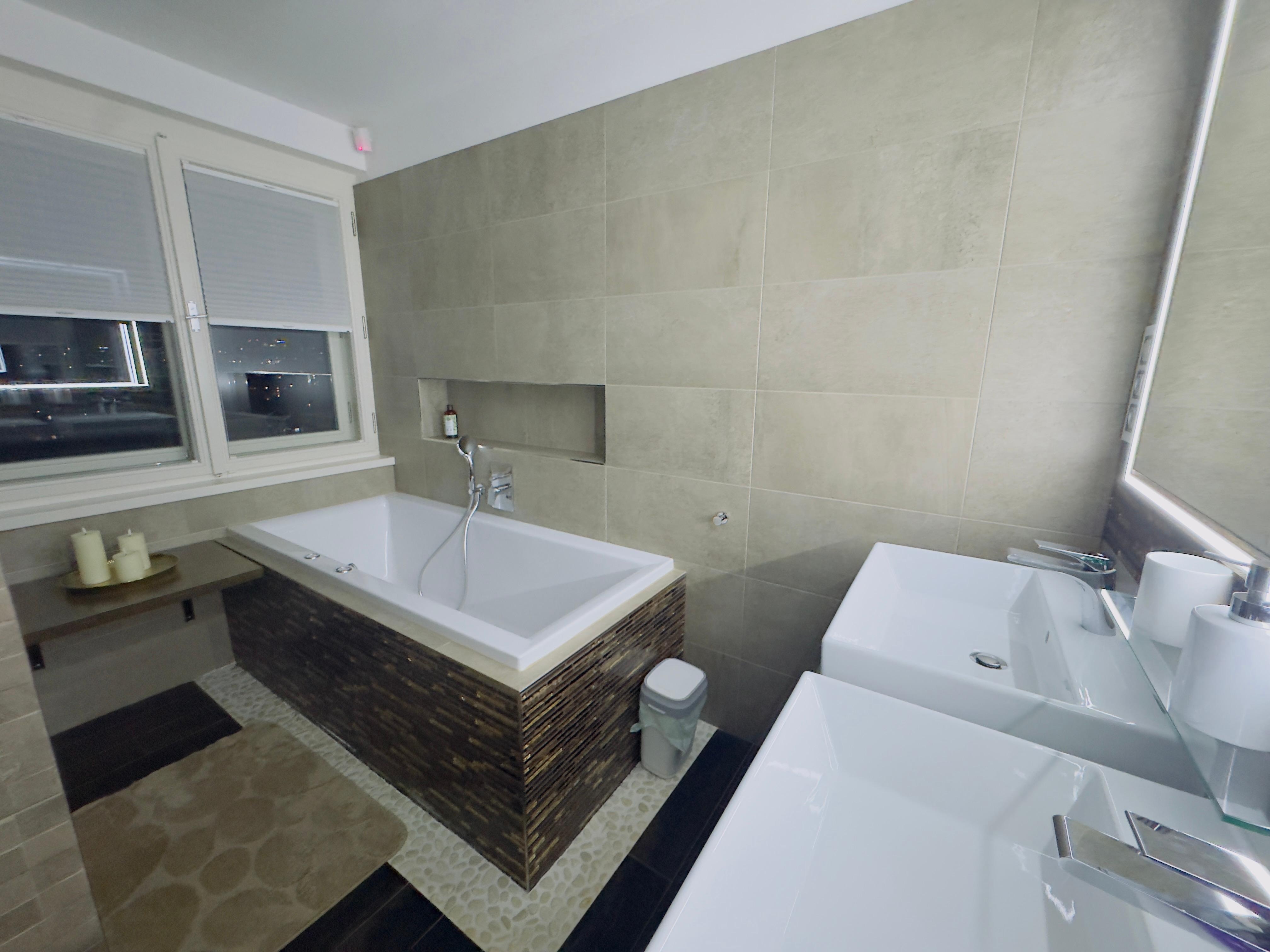 Spare bath