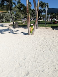 Sunset Park Beach nearby.