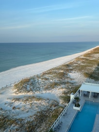 Seventh floor bay side.