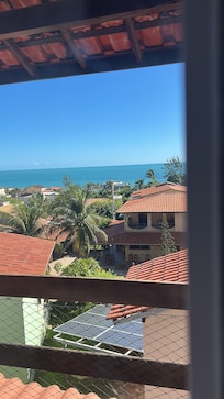 Vista praia pela manhã