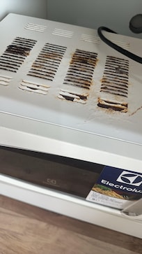 電子レンジは、古過ぎて使えない。→すぐ交換してもらいました。