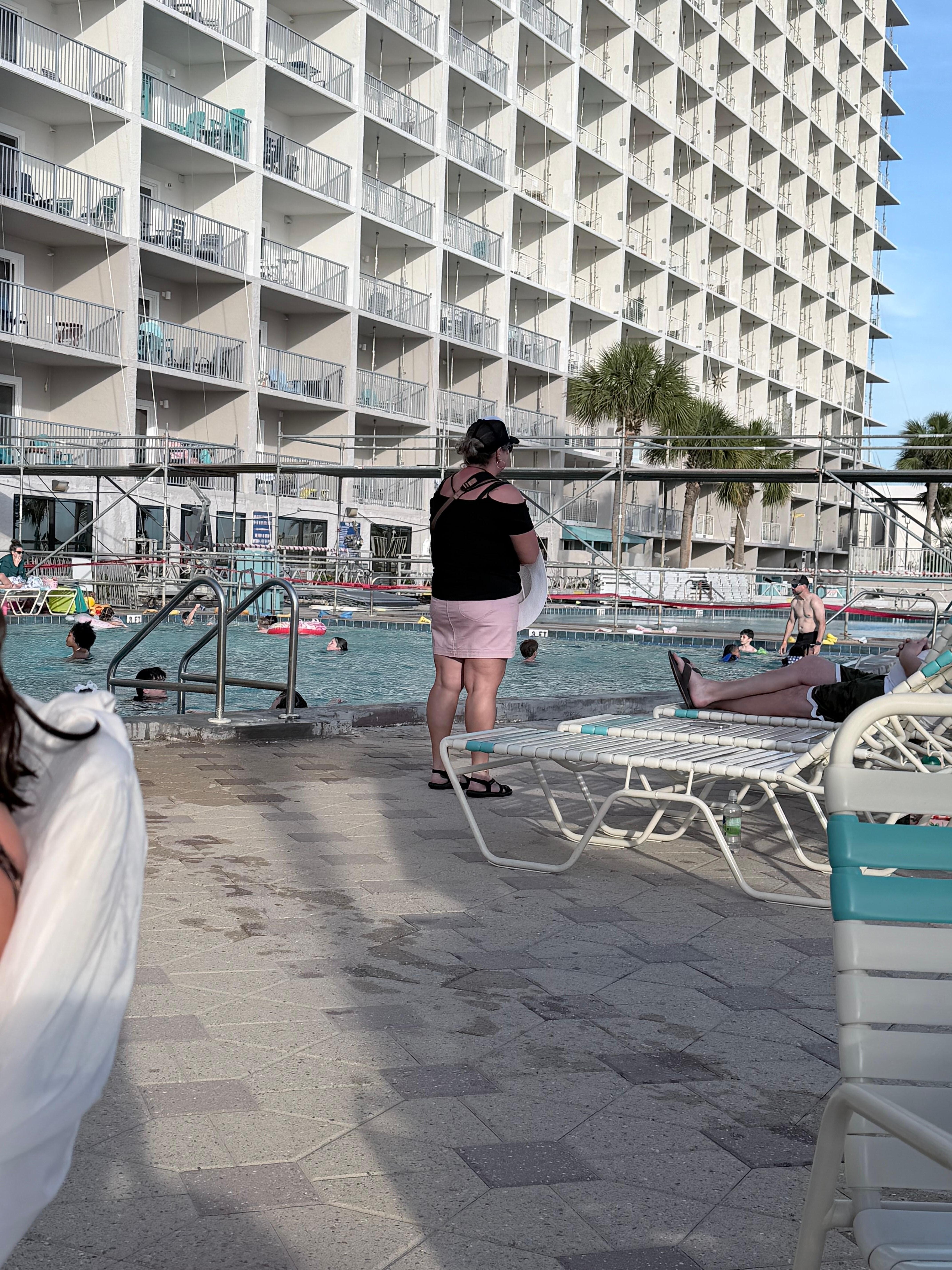 Only one of the 2 pools were open 