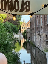 At the end of a tucked away spur on the canal is the location of this lovely Cafe