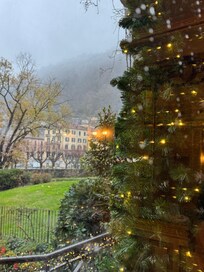 View from breakfast and snowing