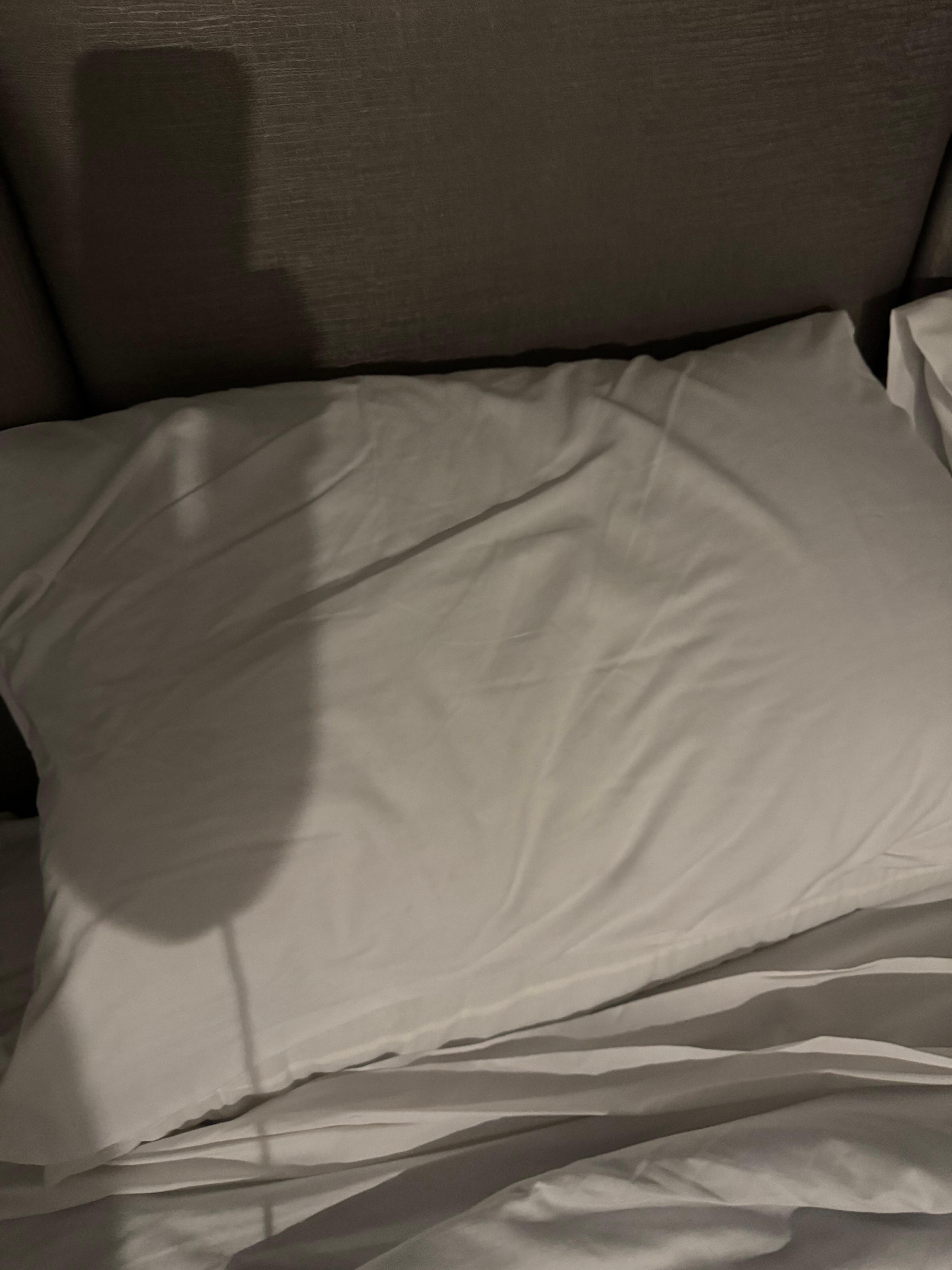 Pillows cheap and uncomfortable 