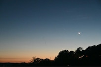 Skywatching Note – June 26th, ~9 PM:
Look toward the middle right. You’ll see Mercury on the left, the Moon in the middle, and Pollux (the left twin stars from Gemini).