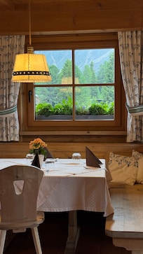 Best restaurant