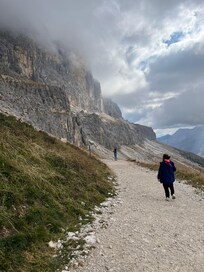 Konig Laurin cable car ski area