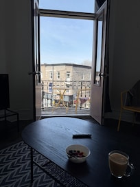Excellent light in the apartment