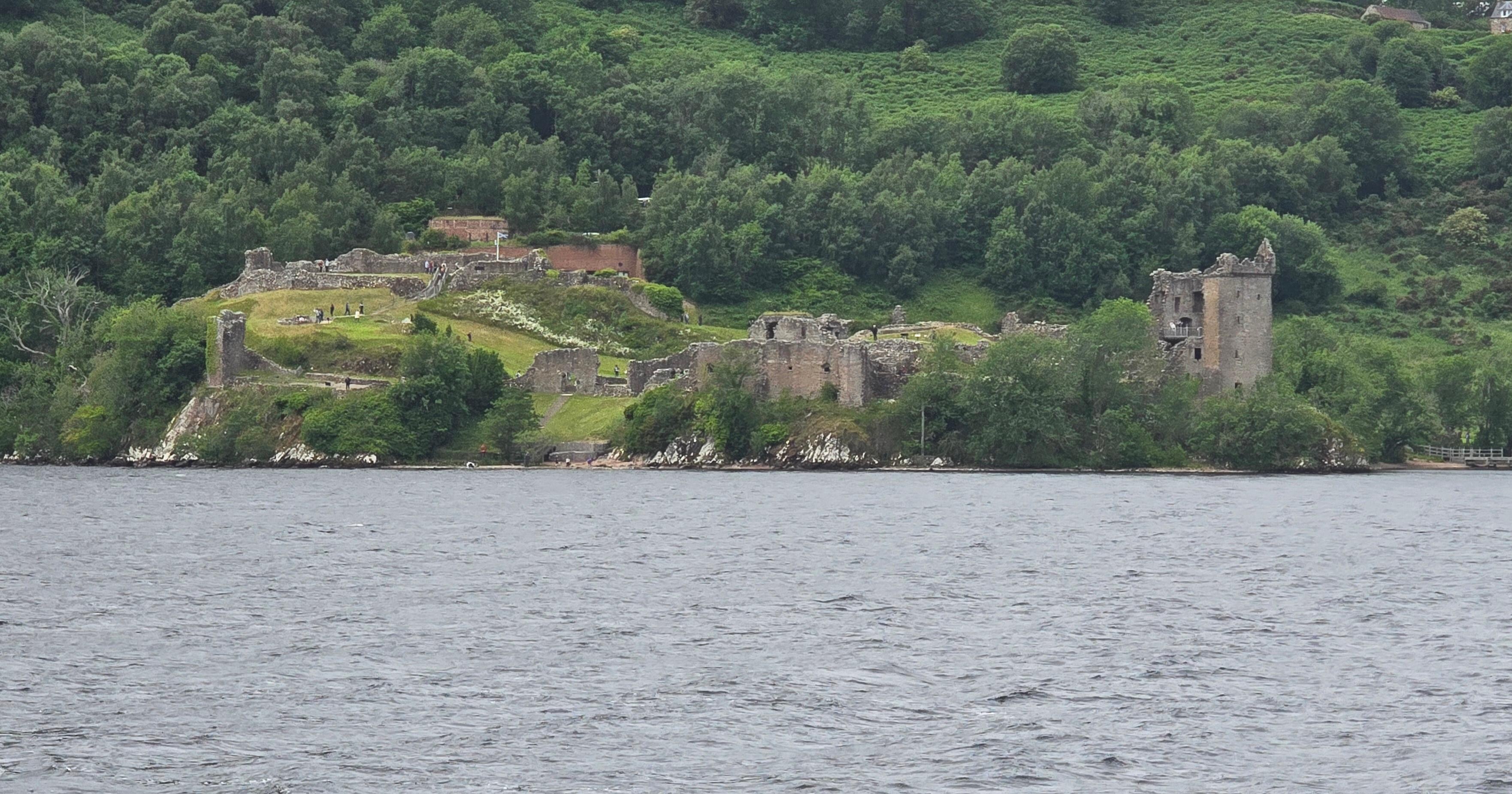 Urquhart Castle via Jacobite Cruise on the Lochnesa