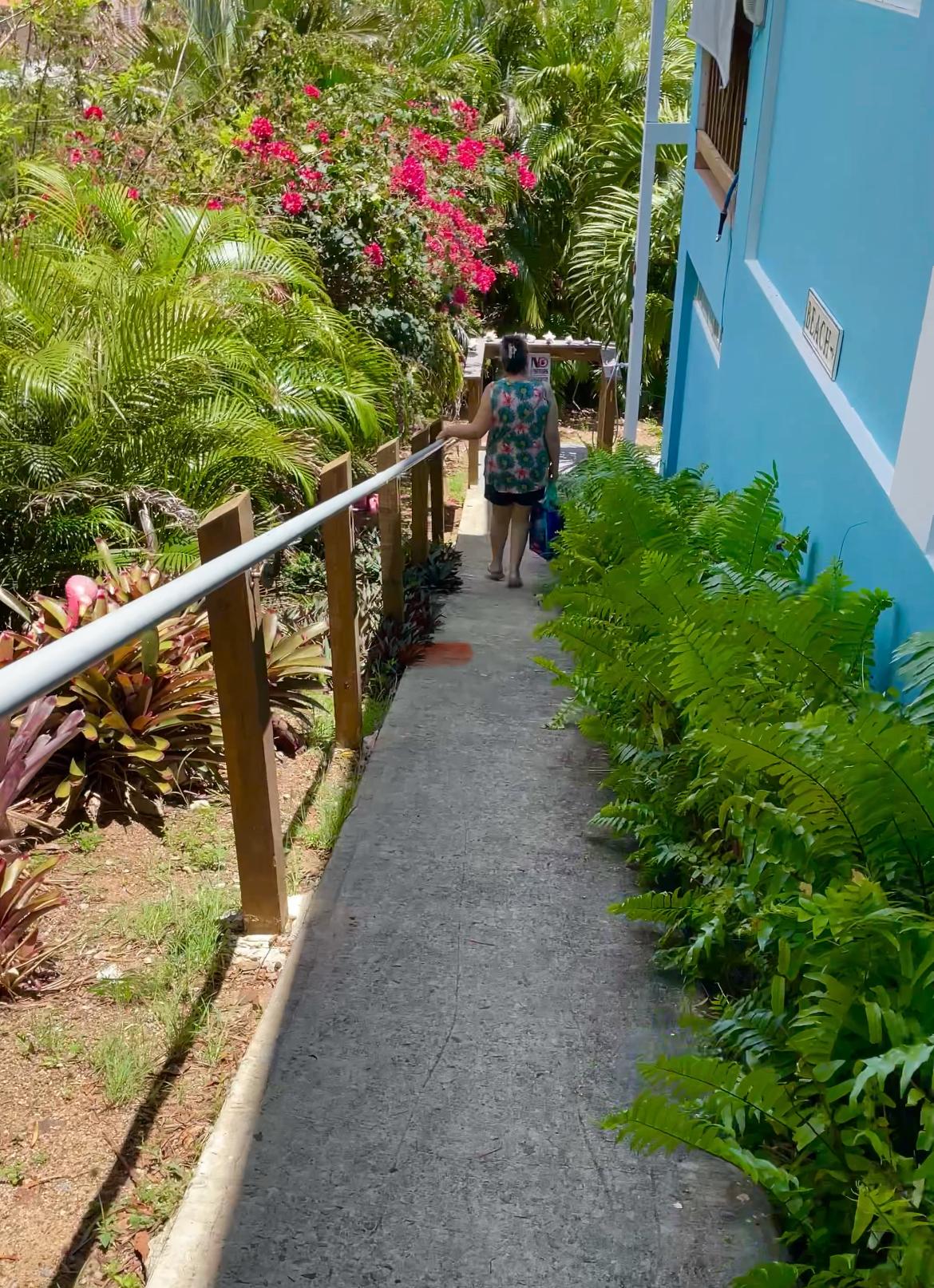 Entrance ramp 