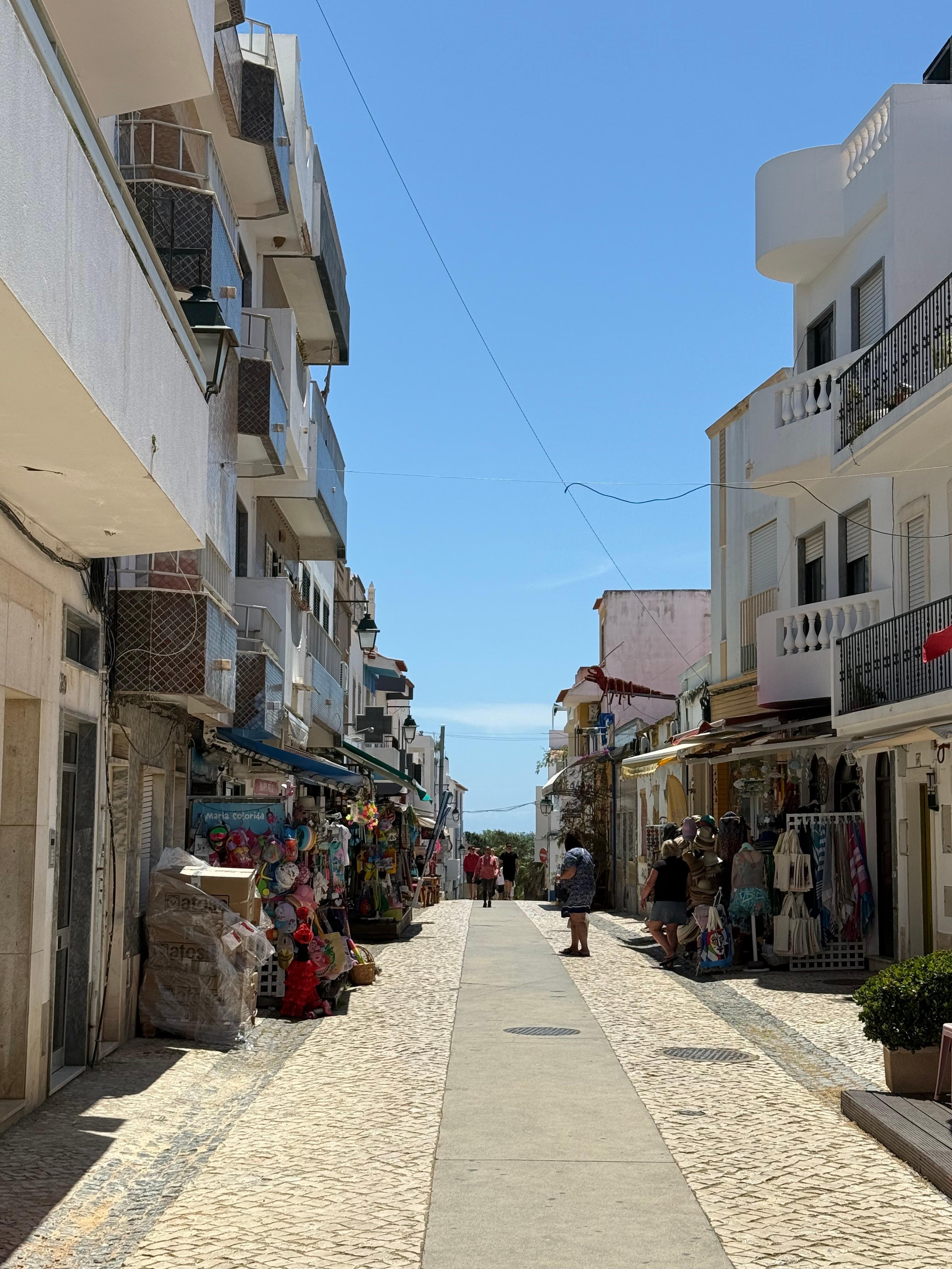 Shopping corridor