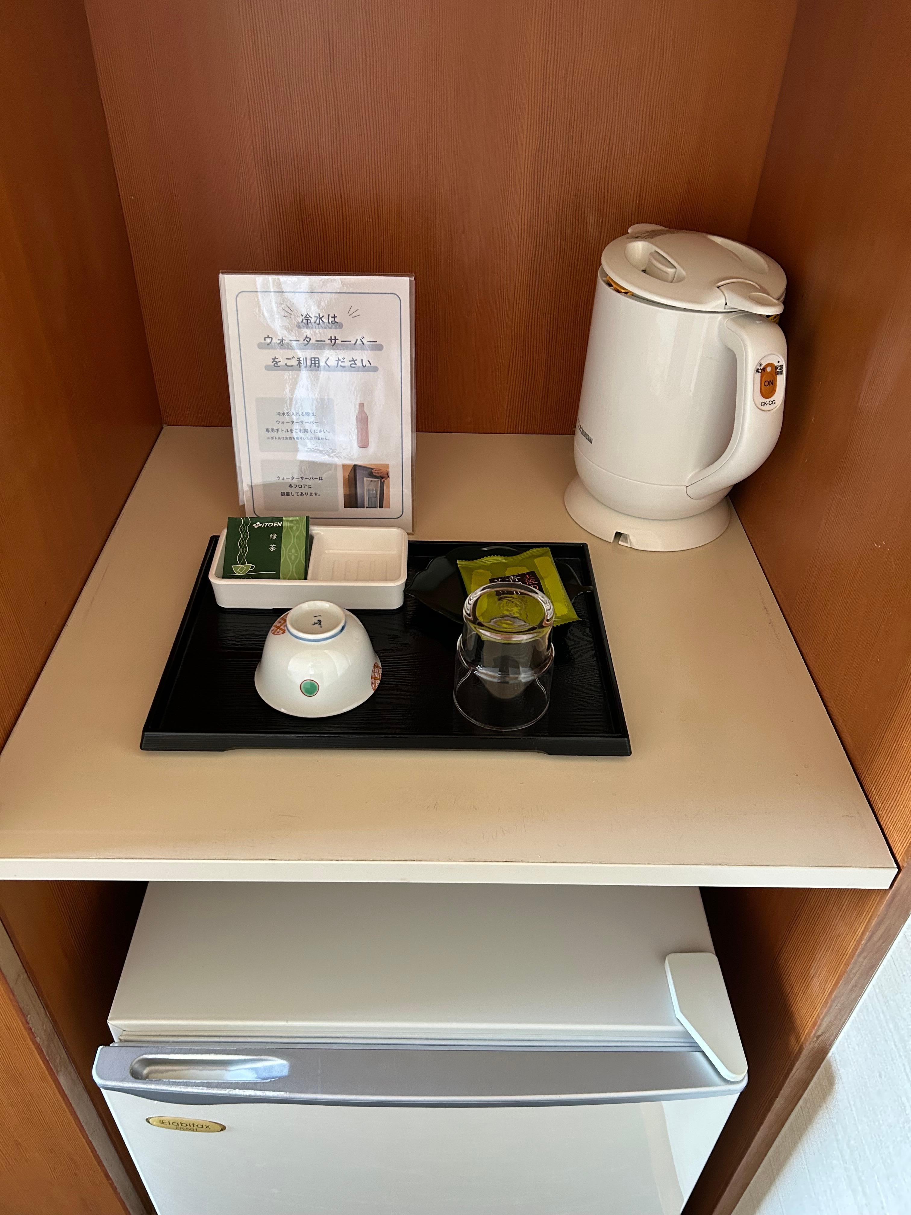 お部屋での飲み物はこんな感じ