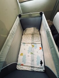 The baby crib - La Cuna de La bebe