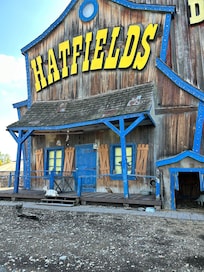 Had dinner here.