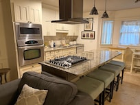 Excellent kitchen set up