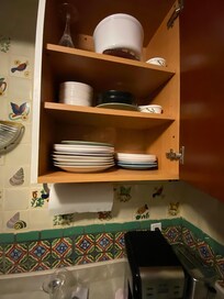 Mia-matched plates