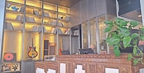 Stile reception area