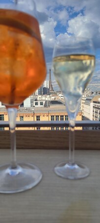 Roof top patio