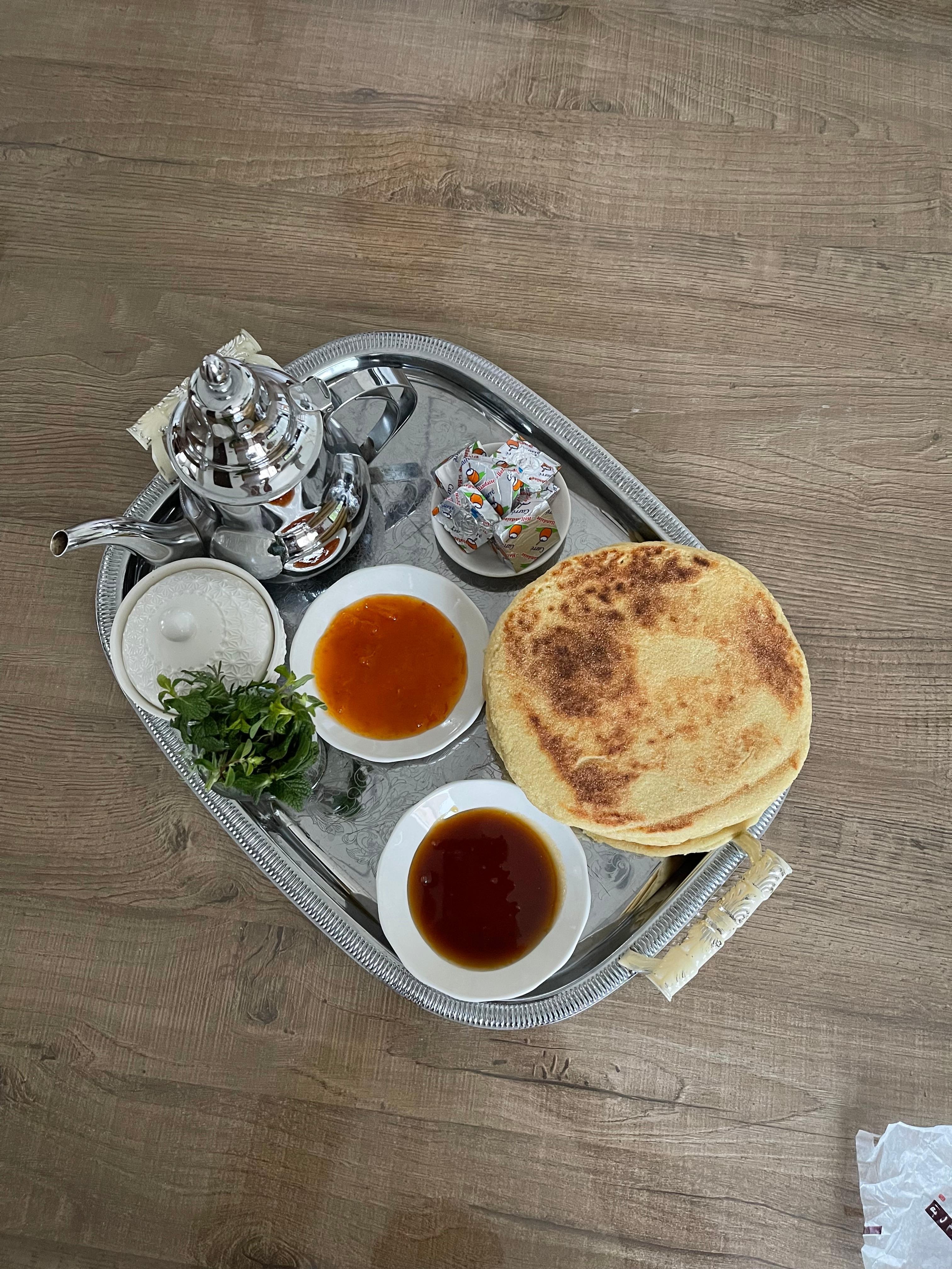 The host gave us Moroccan breakfast. 