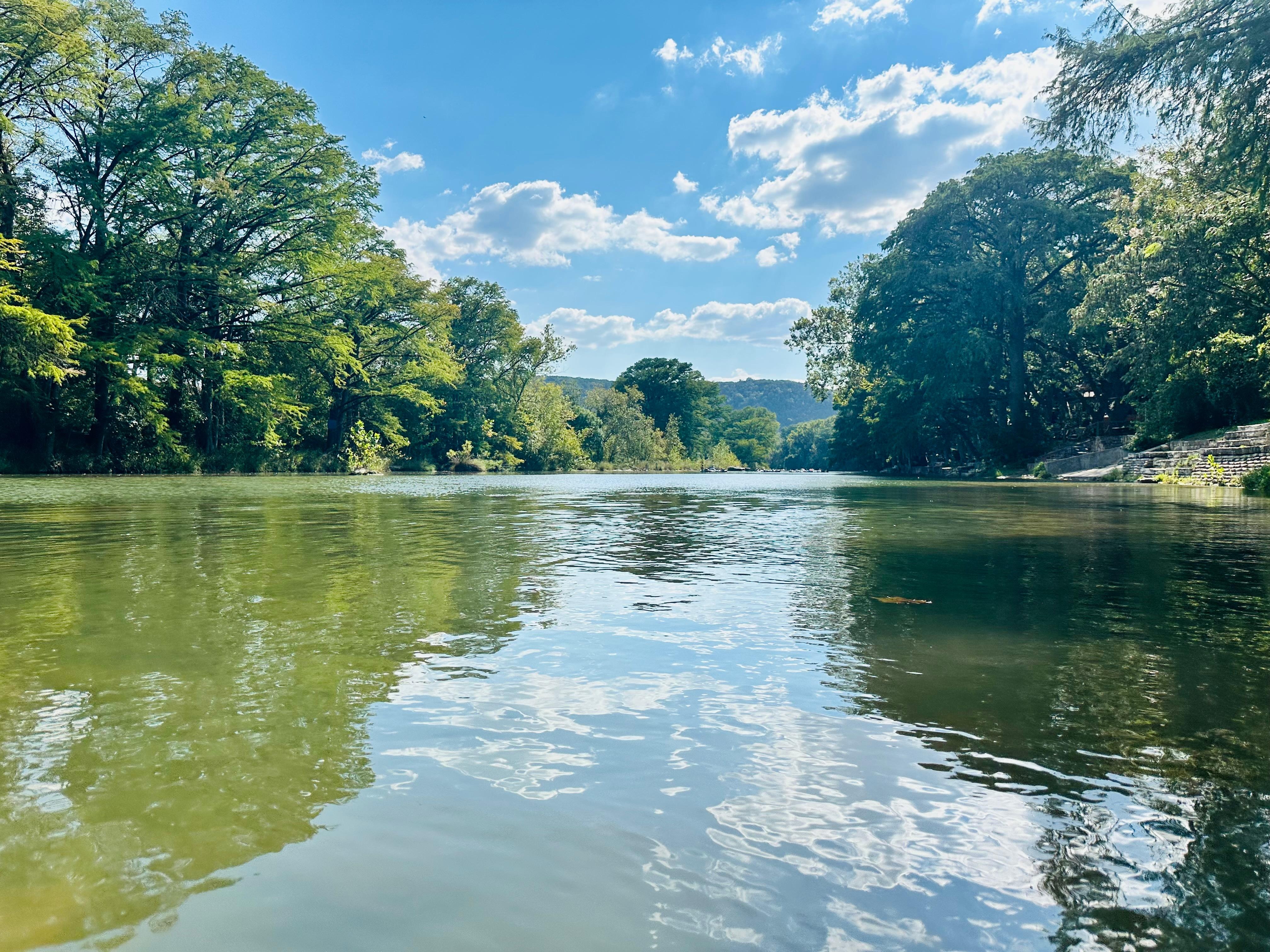 Looking to the right  in the river 