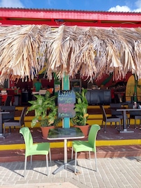 Close to the hotel is Lizzy, for excellent breakfast served with a smile