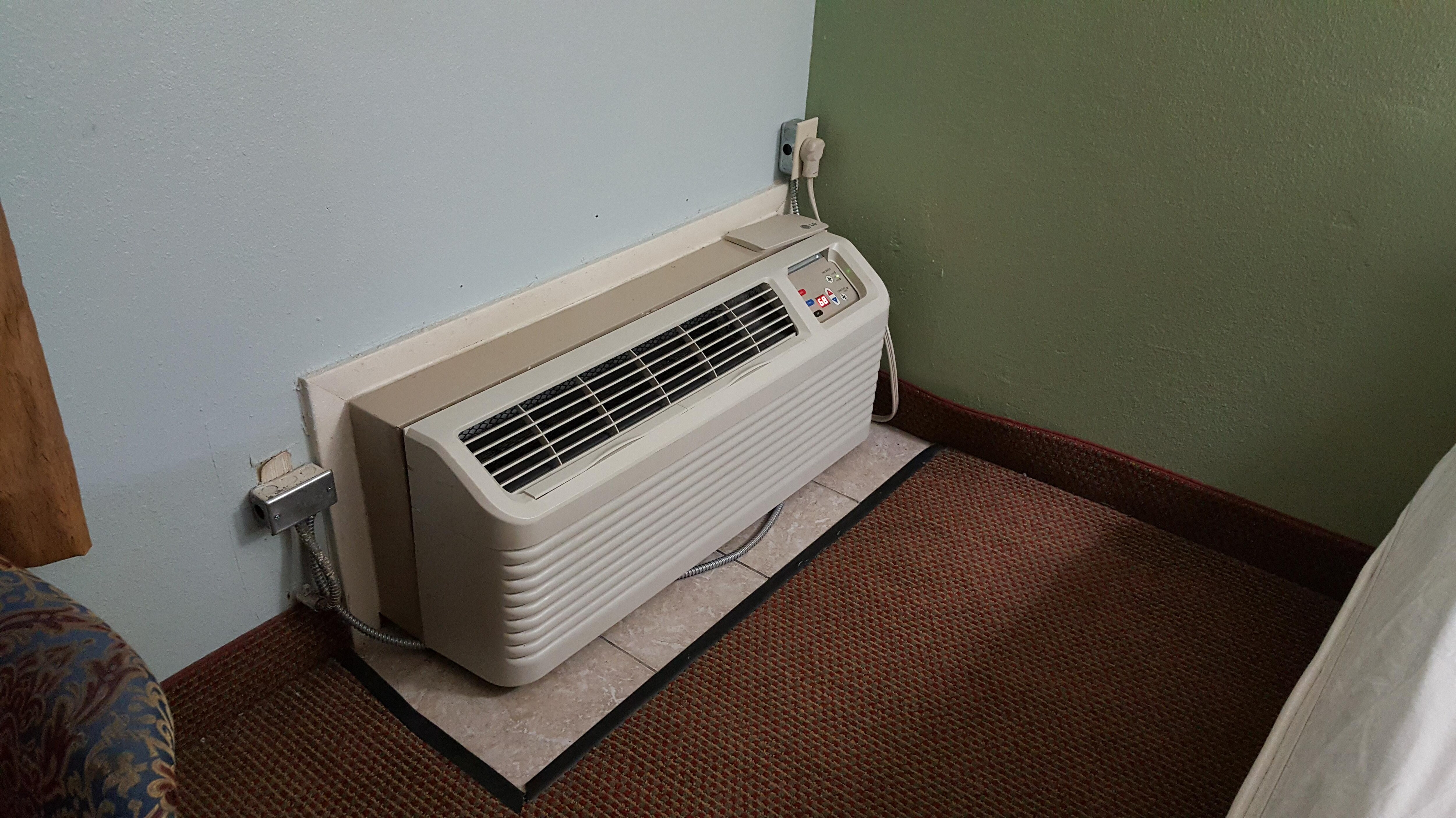 AC