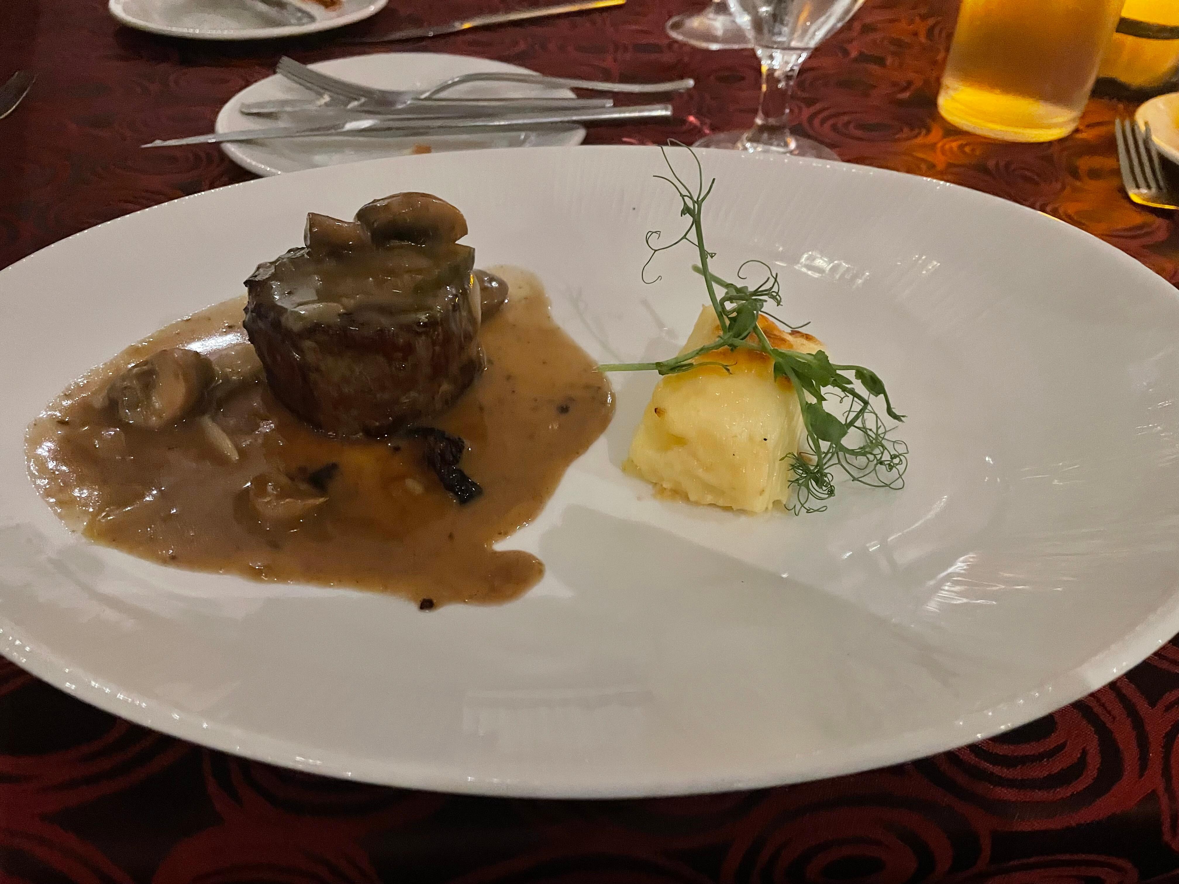 Blue Moon Restaurant 
